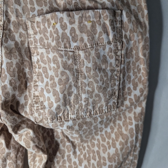 Anthropologie Wanderer Utility Pants Brown Tan Motif Print Size 25 - Picture 7 of 10